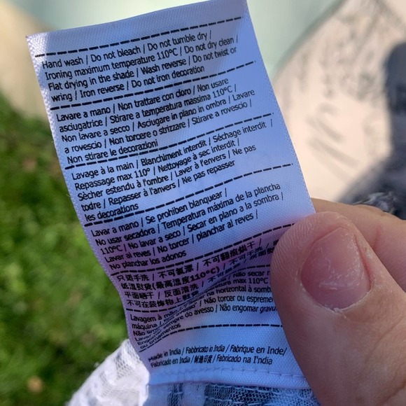 Guess white and black Zebra Print see through sequin thick strap Tank top - Picture 2 of 9